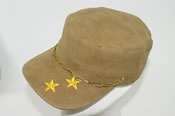 Kangol, Fléchet, chapeaux et casquettes, modèle   Casquette cubaine velours avec chaine et étoiles